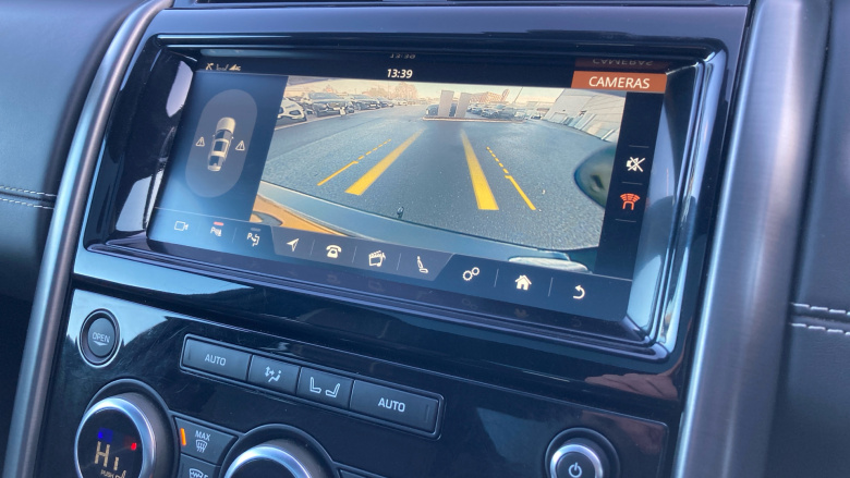 Land Rover Discovery 3.0 SD6 HSE 5dr Auto Diesel Station Wagon